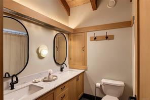 250 Holmes Rd — listing photo 39 of 63