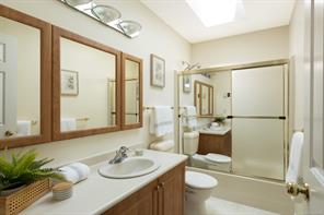 7436 East Saanich Rd — listing photo 23 of 31