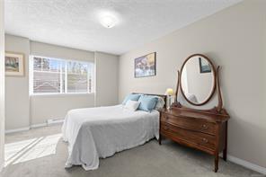 4 Newstead Cres — listing photo 23 of 47