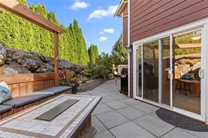 4 Newstead Cres — listing photo 35 of 47