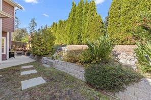 4 Newstead Cres — listing photo 38 of 47