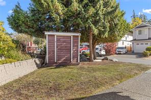 4 Newstead Cres — listing photo 39 of 47