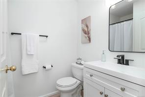 311-300 St. Ann's Rd — listing photo 24 of 37