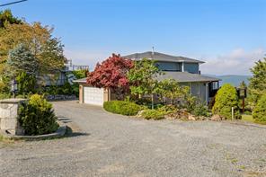 $1,585,000 - 8108 Southwind Dr<br>Lantzville, British Columbia, V0R 2H0