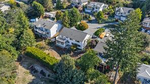 1487 Thomson Terr — listing photo 34 of 50