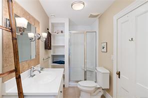 1030 St. Charles St — listing photo 52 of 77