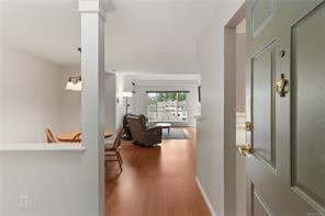 $549,900 - 5620 Edgewater Lane<br>Nanaimo, British Columbia, V9T 6K1