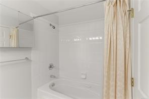 402-5620 Edgewater Lane — listing photo 29 of 59