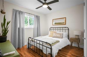 524 Warren Ave — listing photo 18 of 35