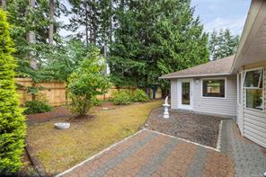 464 Quatsino Rd — listing photo 29 of 36