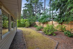 464 Quatsino Rd — listing photo 32 of 36