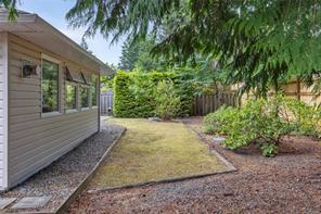 464 Quatsino Rd — listing photo 34 of 36