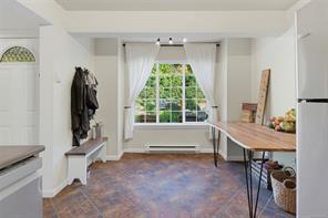 3668 Princess Ave — listing photo 22 of 49