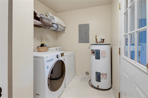3668 Princess Ave — listing photo 35 of 49