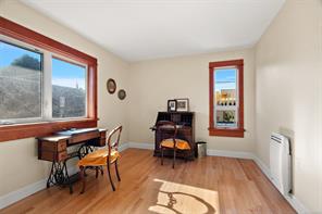 149 St. Lawrence St — listing photo 23 of 38