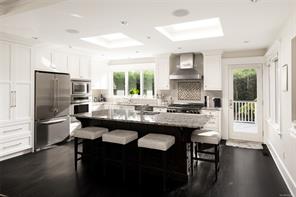 1033 Monterey Ave — listing photo 17 of 52