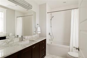 1033 Monterey Ave — listing photo 32 of 52