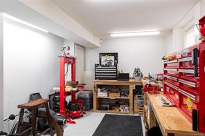 1033 Monterey Ave — listing photo 39 of 52