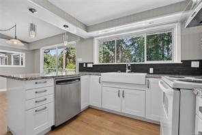 6213 Lakes Rd — listing photo 17 of 50
