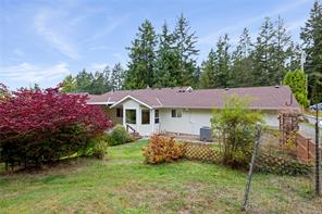 1730 Sangster Cres — listing photo 46 of 65