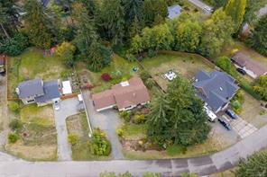 1730 Sangster Cres — listing photo 57 of 65