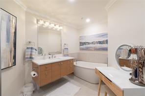 201-380 Waterfront Cres — listing photo 20 of 41