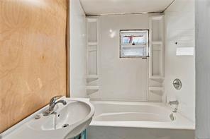 291 Jolly Close — listing photo 24 of 40
