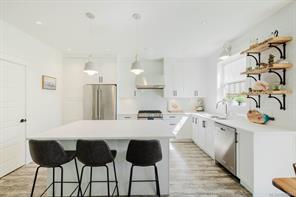 30 Jedburgh Rd — listing photo 18 of 72