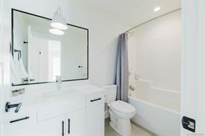 30 Jedburgh Rd — listing photo 32 of 72