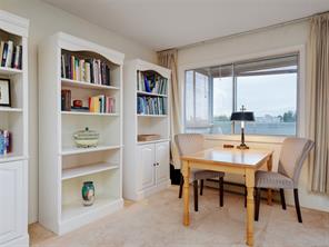 403-1019 McClure St — listing photo 17 of 25