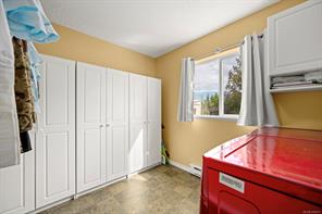 948 Brooks Pl — listing photo 27 of 31
