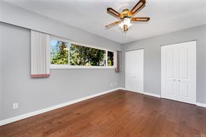 553 Acland Ave — listing photo 18 of 39
