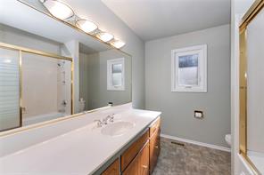 553 Acland Ave — listing photo 20 of 39