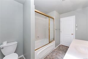 553 Acland Ave — listing photo 22 of 39
