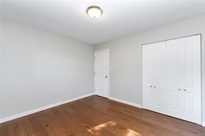553 Acland Ave — listing photo 25 of 39