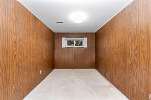 553 Acland Ave — listing photo 31 of 39