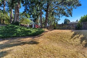 553 Acland Ave — listing photo 36 of 39