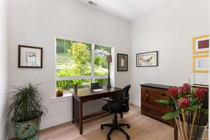 10900 Greenpark Dr — listing photo 20 of 49