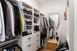 10900 Greenpark Dr — listing photo 25 of 49