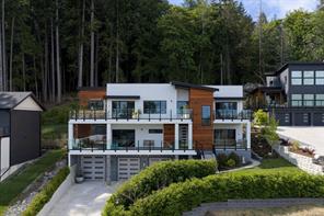 10900 Greenpark Dr — listing photo 43 of 49
