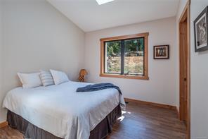 573 Horseshoe Rd — listing photo 22 of 54