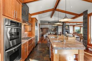 341-3666 Royal Vista Way — listing photo 24 of 48