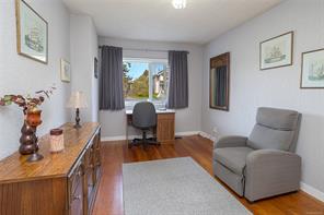 3155 Earl grey St — listing photo 25 of 49