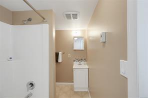 967 Ridgeway St — listing photo 31 of 39