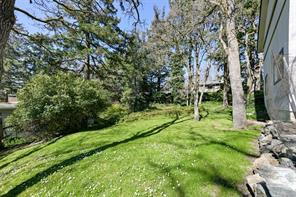 967 Ridgeway St — listing photo 33 of 39