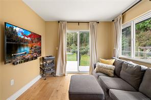 976 Lands End Rd — listing photo 17 of 32