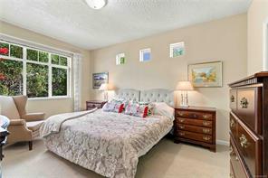 2409 Poplar Dr — listing photo 22 of 35