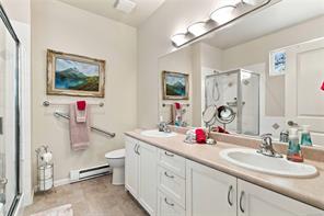 2409 Poplar Dr — listing photo 24 of 35