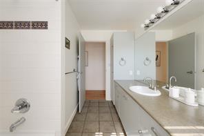 1150 Oxford St — listing photo 63 of 90