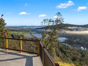 8030 Trans Canada Hwy — listing photo 19 of 41